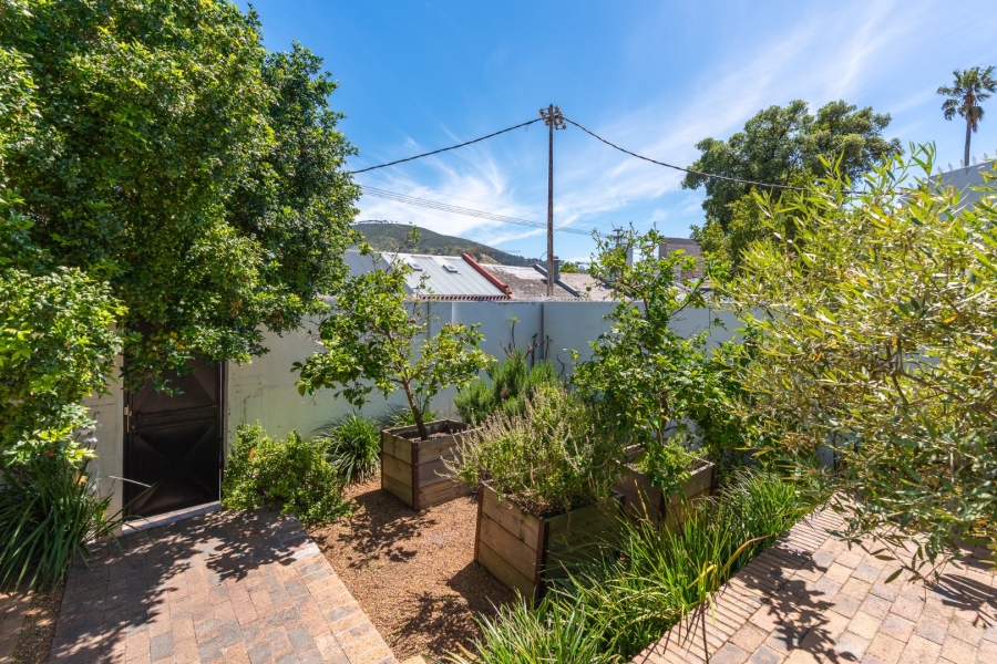 3 Bedroom Property for Sale in Gardens Western Cape